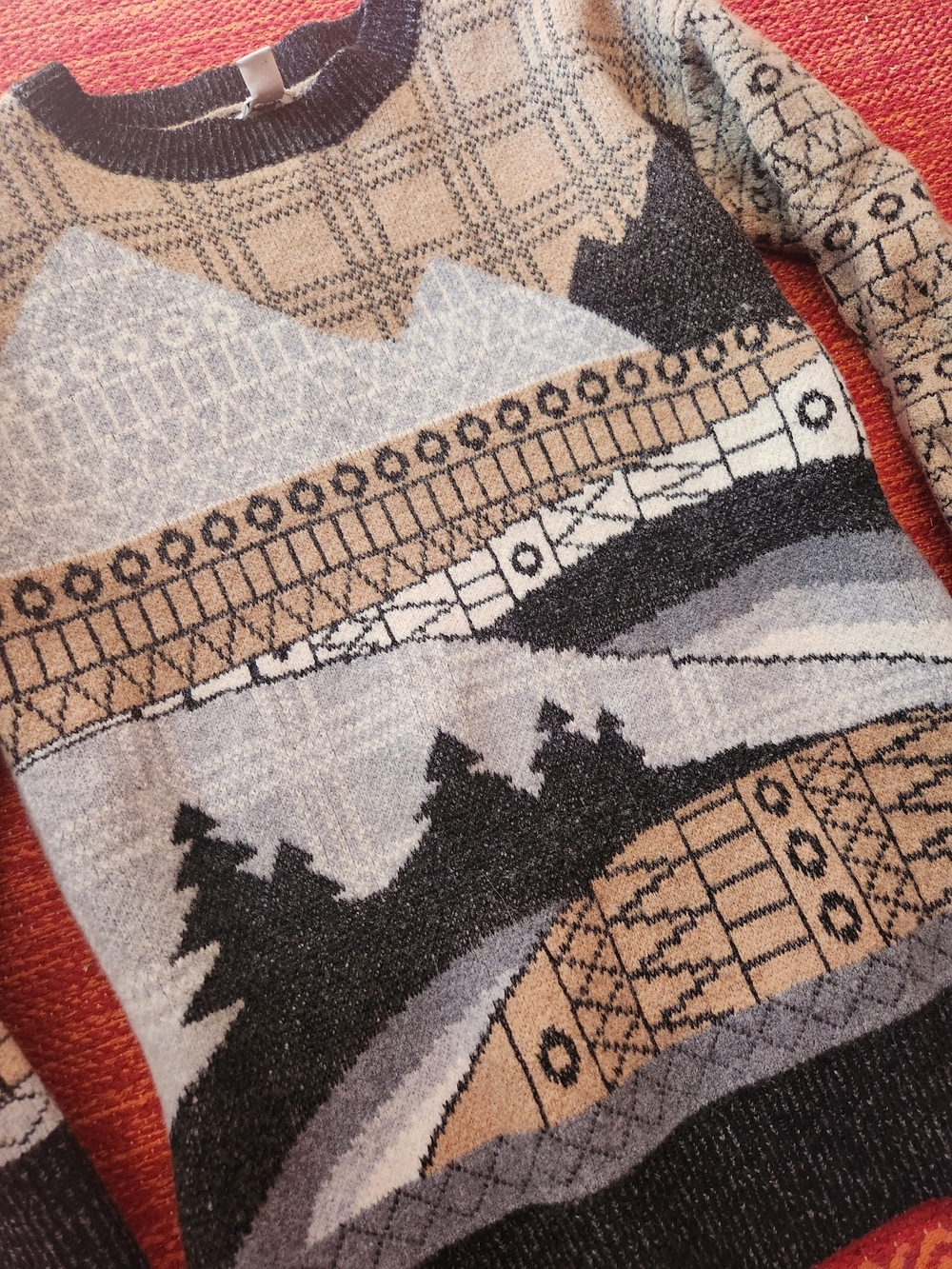 Woolrich Womens  Scenic Crewneck Sweater in Tan, Gray & Black